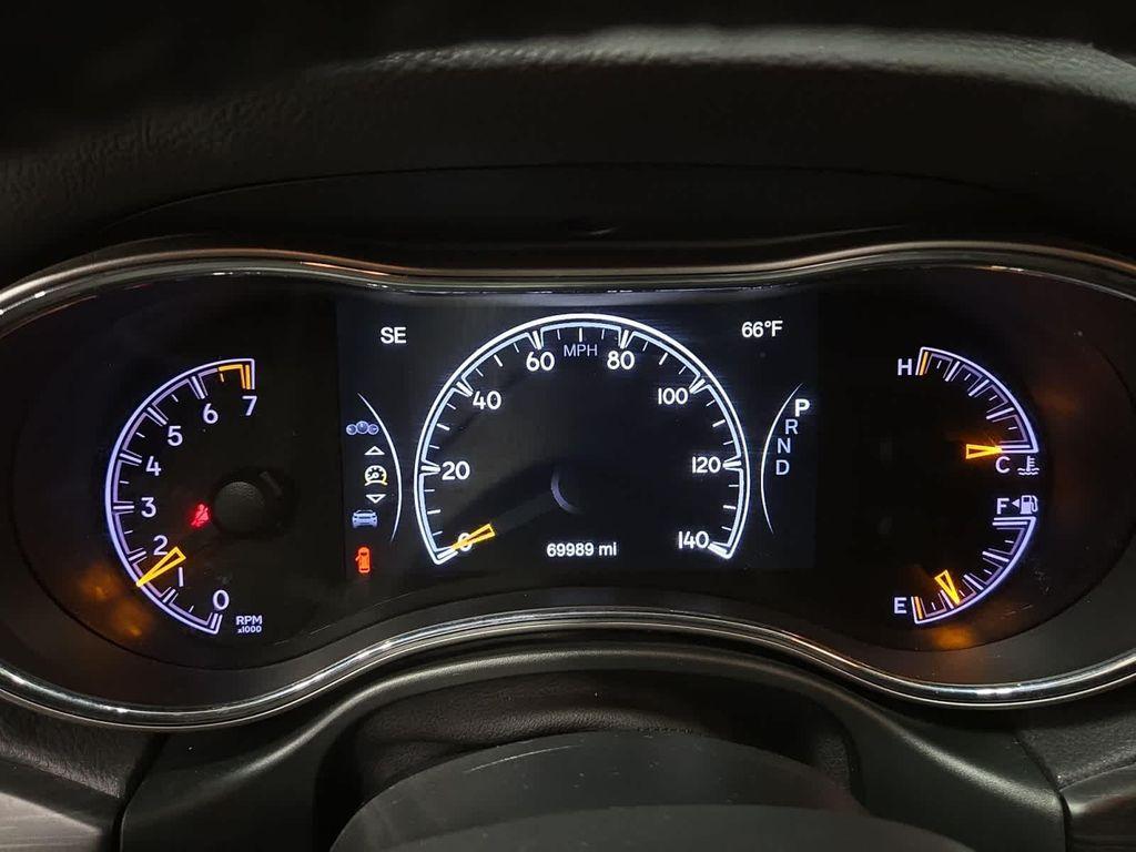 used 2021 Jeep Grand Cherokee car, priced at $22,897