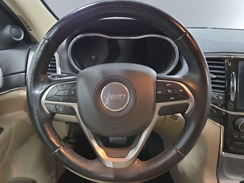 used 2021 Jeep Grand Cherokee car, priced at $22,897