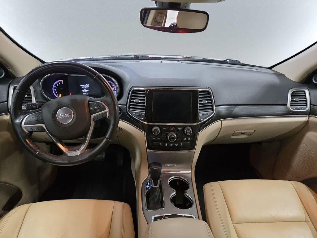 used 2021 Jeep Grand Cherokee car, priced at $22,897