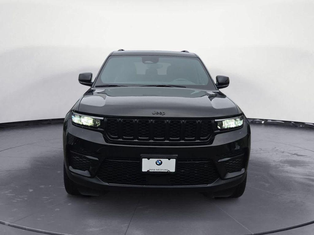 used 2023 Jeep Grand Cherokee car, priced at $32,497