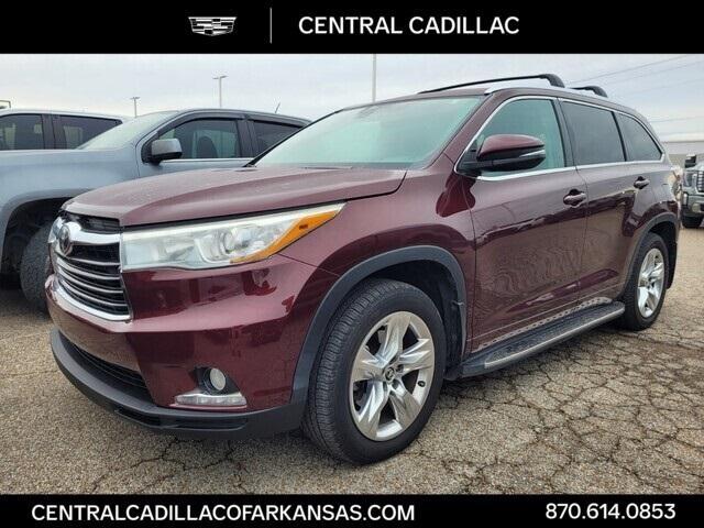 used 2016 Toyota Highlander car, priced at $26,707