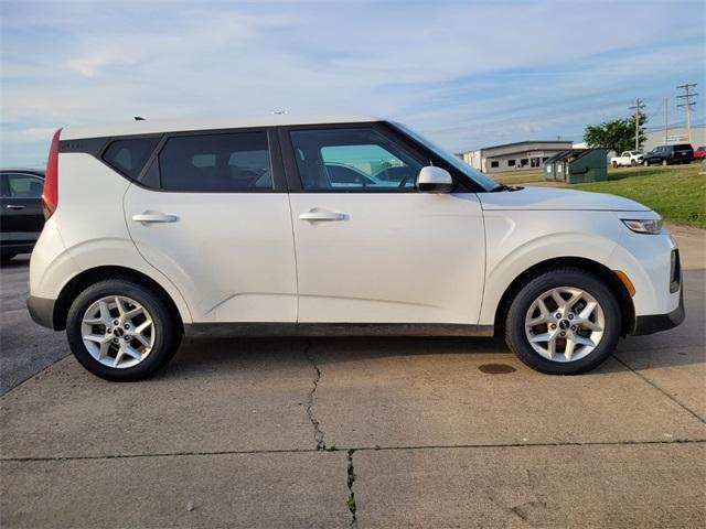 used 2022 Kia Soul car, priced at $18,995