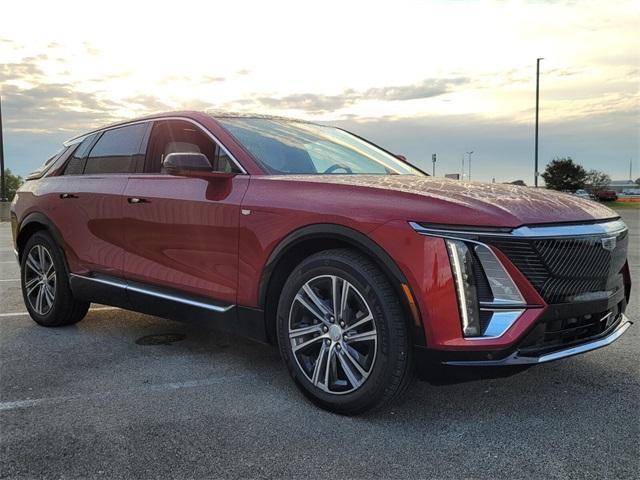 new 2024 Cadillac LYRIQ car