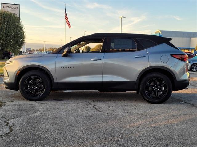 new 2025 Chevrolet Blazer car, priced at $38,735