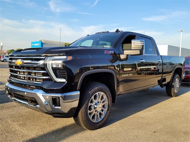 new 2024 Chevrolet Silverado 3500 car, priced at $81,580