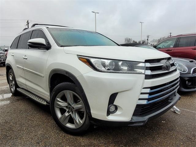 used 2019 Toyota Highlander car, priced at $29,869