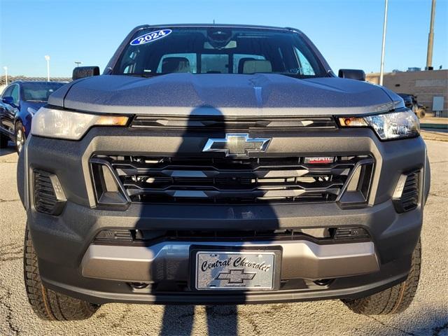 new 2024 Chevrolet Colorado car, priced at $40,515