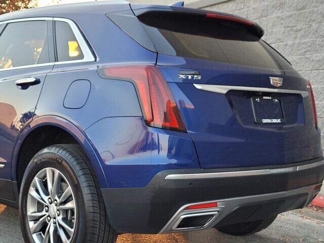 used 2023 Cadillac XT5 car, priced at $31,995