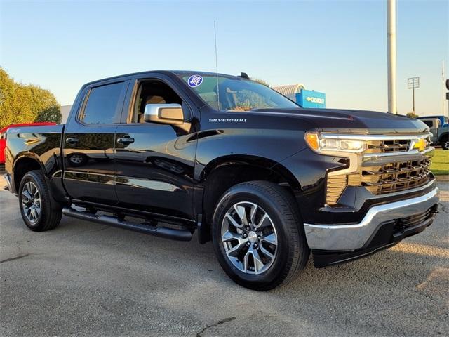 used 2024 Chevrolet Silverado 1500 car, priced at $39,995