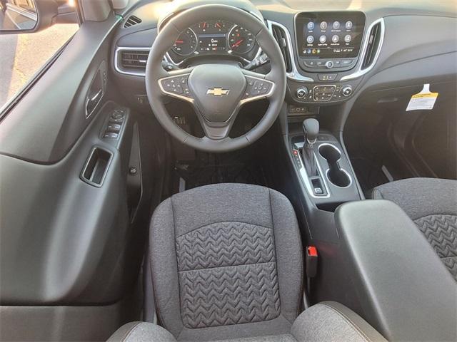 new 2024 Chevrolet Equinox car, priced at $30,895