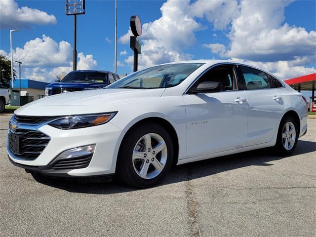 used 2022 Chevrolet Malibu car, priced at $17,670