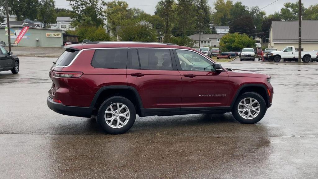used 2021 Jeep Grand Cherokee L car, priced at $29,233