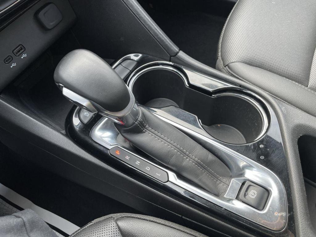 used 2024 Buick Encore GX car, priced at $21,039