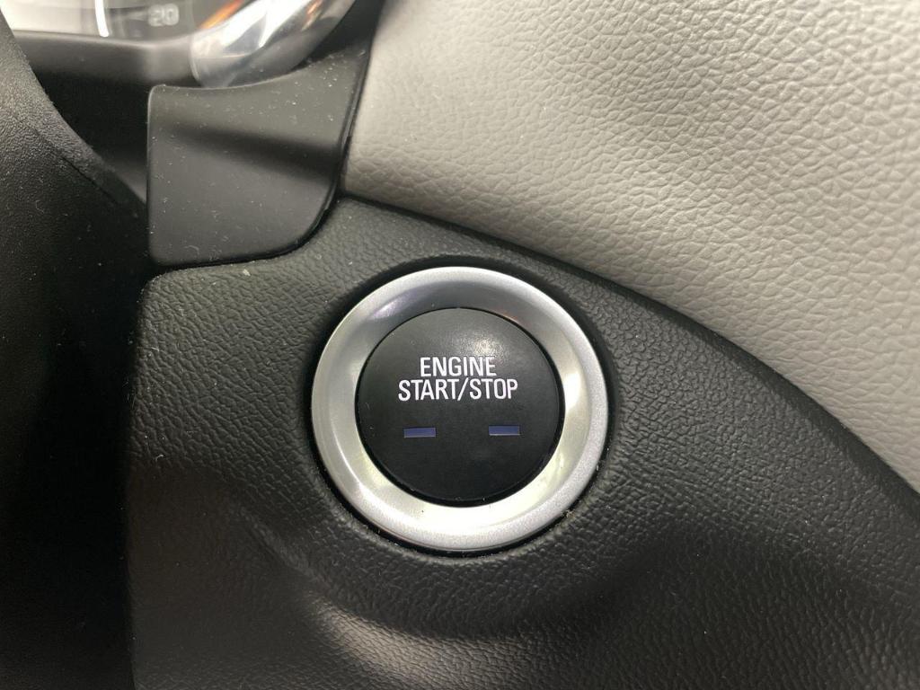 used 2023 Chevrolet Equinox car, priced at $19,182