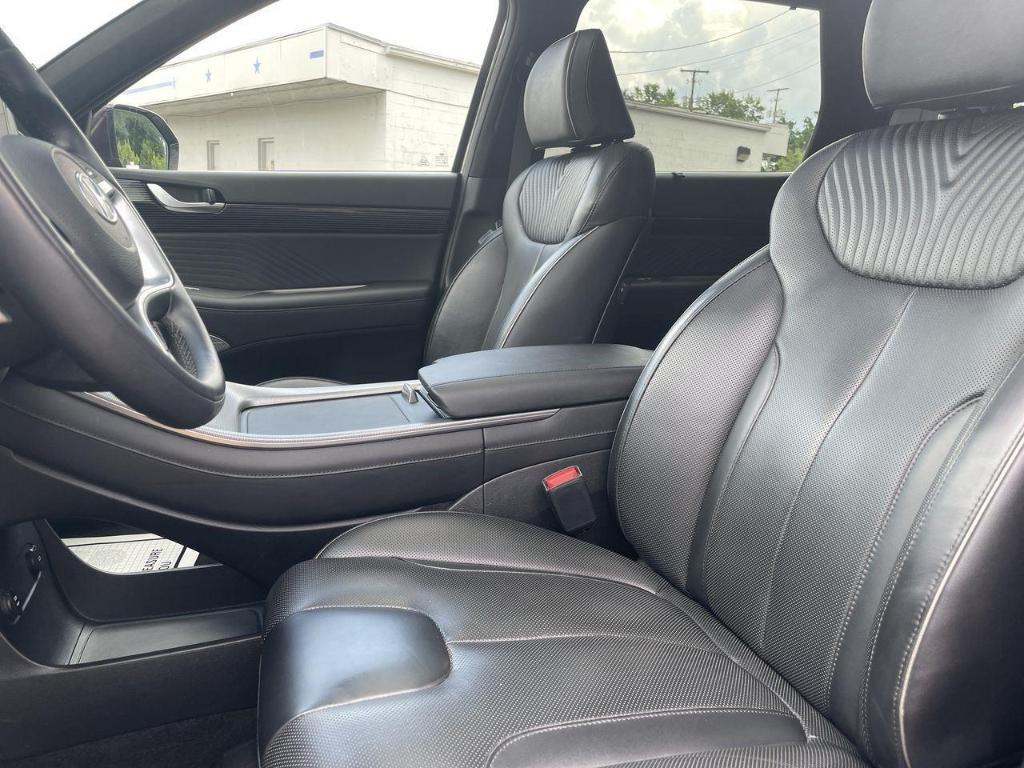 used 2024 Hyundai Palisade car, priced at $36,900