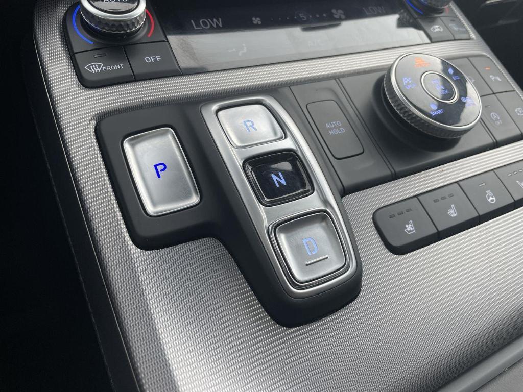 used 2024 Hyundai Palisade car, priced at $36,900