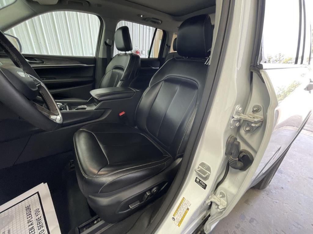 used 2024 Jeep Grand Cherokee 4xe car, priced at $26,515