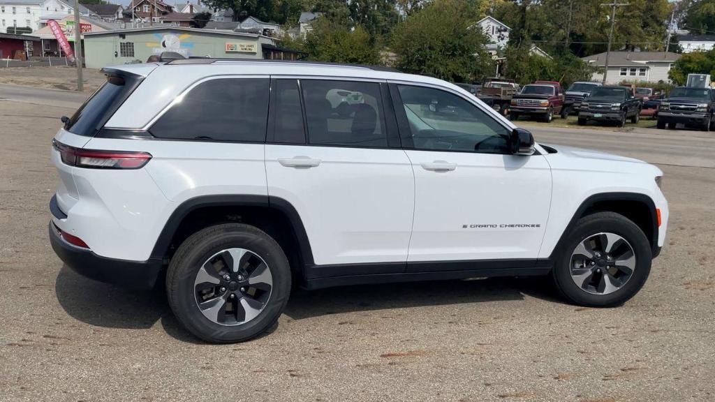 used 2024 Jeep Grand Cherokee 4xe car, priced at $26,515