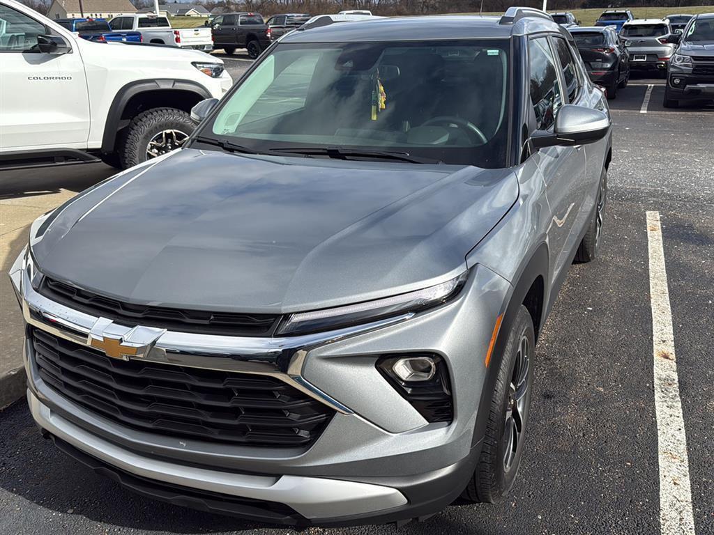 used 2024 Chevrolet TrailBlazer car, priced at $22,305