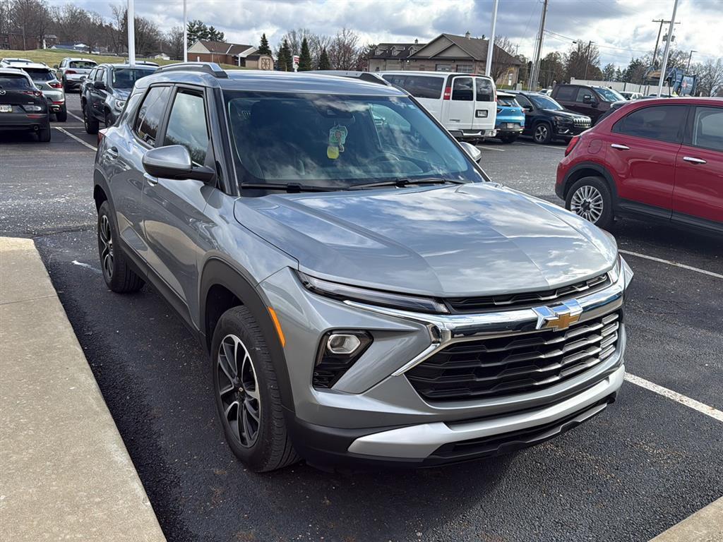 used 2024 Chevrolet TrailBlazer car, priced at $22,305