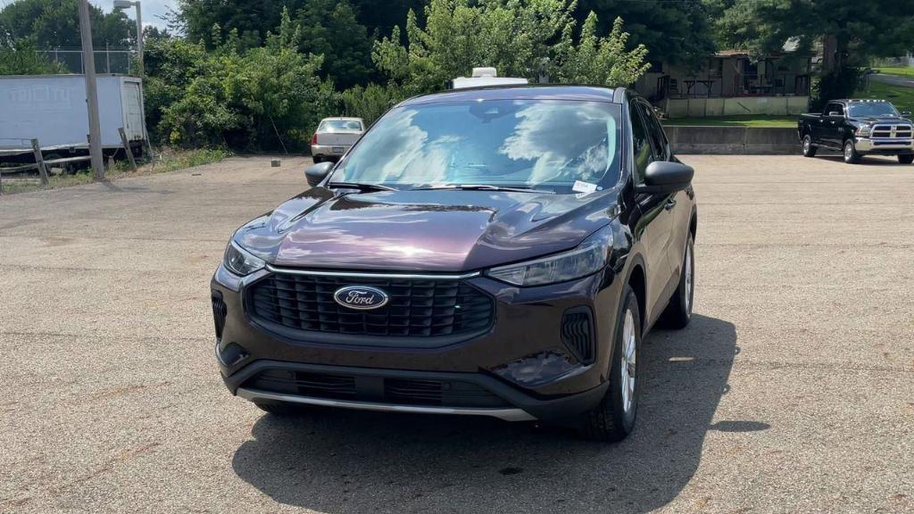 used 2023 Ford Escape car, priced at $22,095