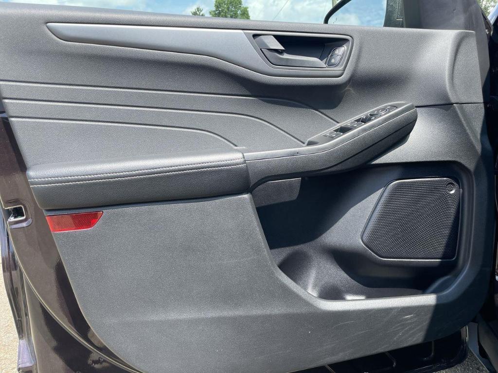 used 2023 Ford Escape car, priced at $22,095