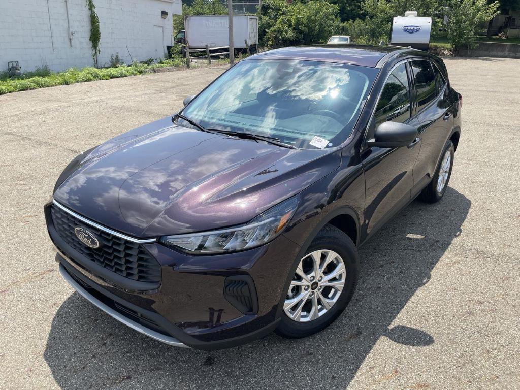 used 2023 Ford Escape car, priced at $22,095