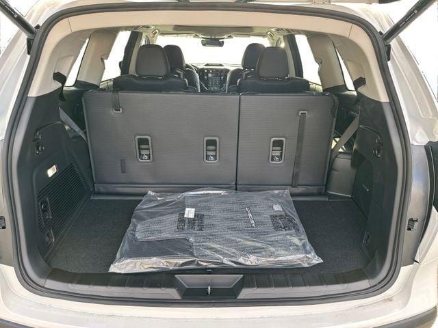 new 2025 Subaru Ascent car, priced at $47,204