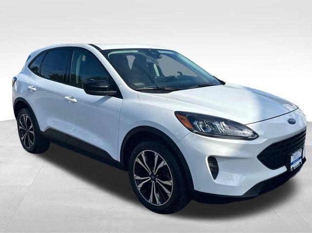 used 2022 Ford Escape car, priced at $18,411
