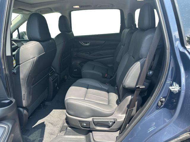 new 2025 Subaru Ascent car, priced at $47,297