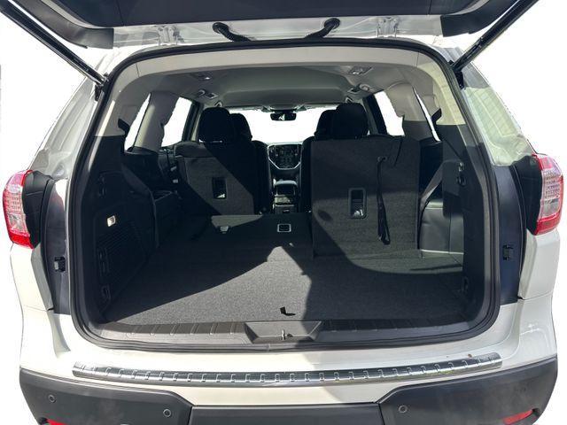 new 2025 Subaru Ascent car, priced at $39,025