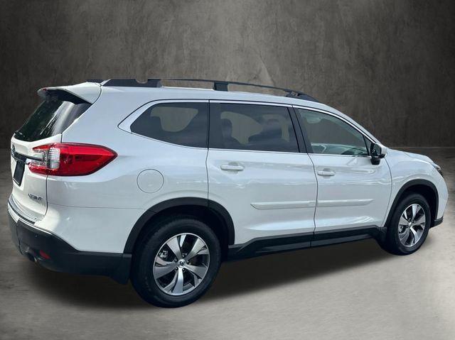 new 2025 Subaru Ascent car, priced at $39,025