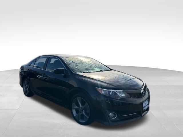 used 2014 Toyota Camry car, priced at $16,784