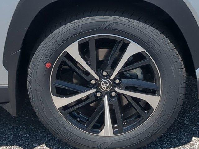 new 2025 Toyota Corolla Cross car, priced at $35,652