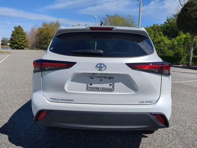 new 2025 Toyota Highlander car, priced at $43,594