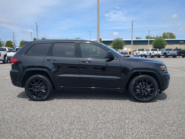 used 2022 Jeep Grand Cherokee WK car, priced at $25,977