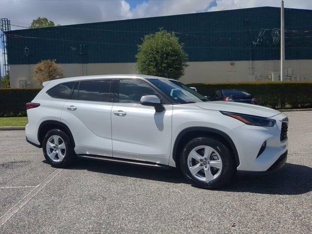 used 2022 Toyota Highlander car, priced at $24,977