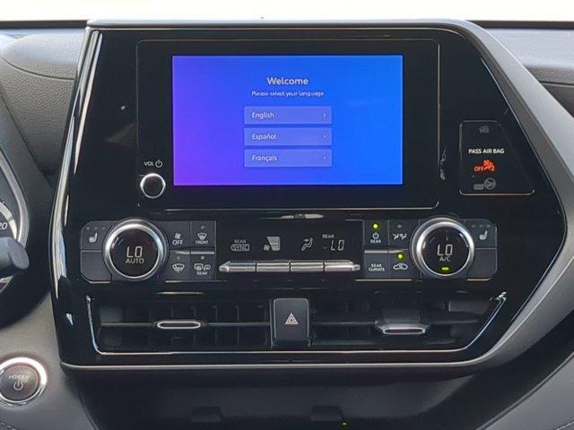 used 2023 Toyota Highlander car, priced at $36,977