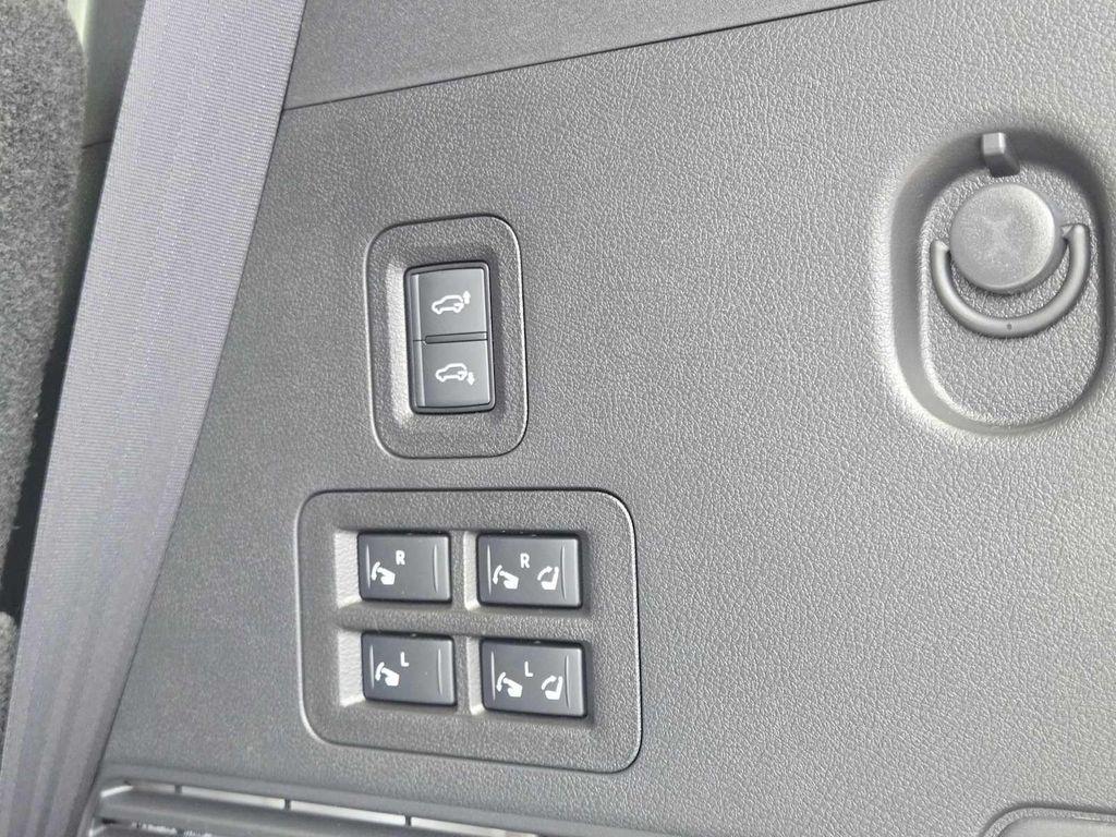 new 2026 Nissan Armada car, priced at $82,289