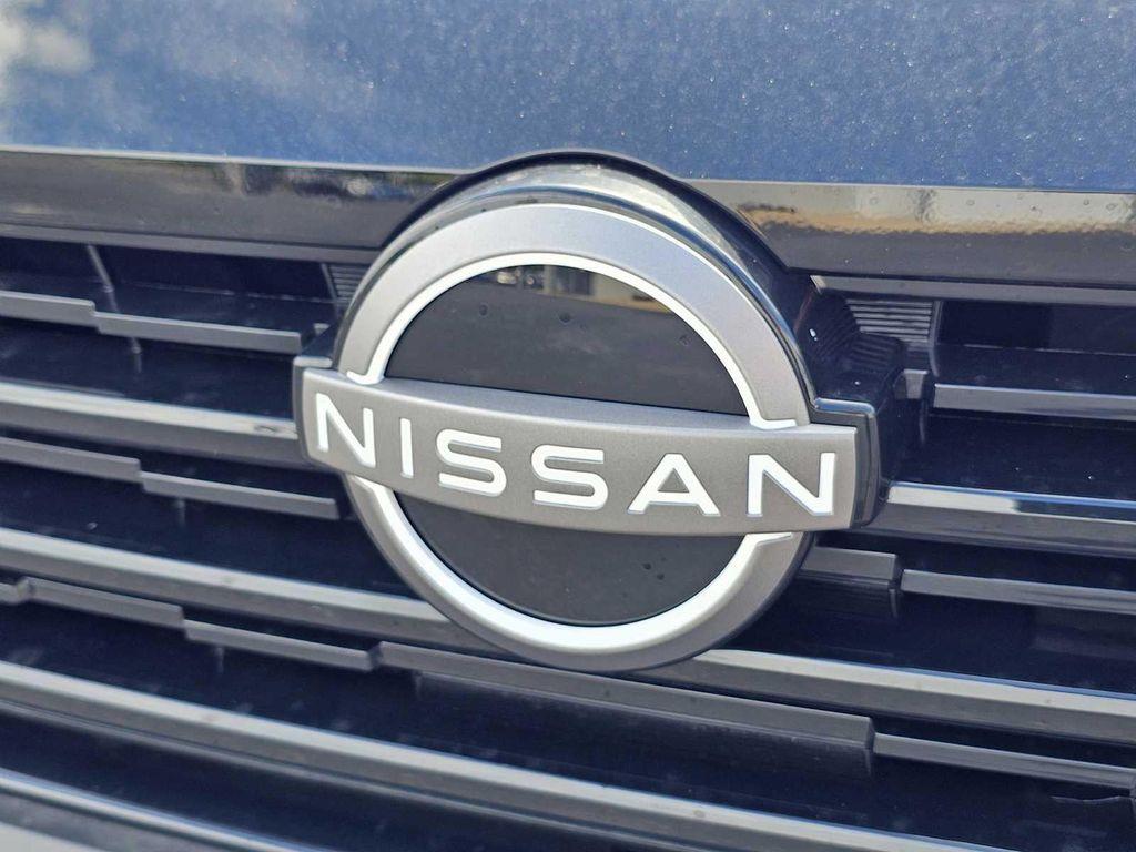 new 2025 Nissan Kicks car, priced at $24,308