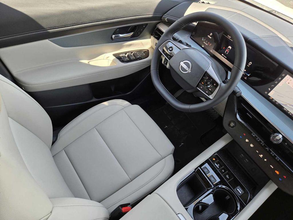 new 2025 Nissan Murano car, priced at $45,768