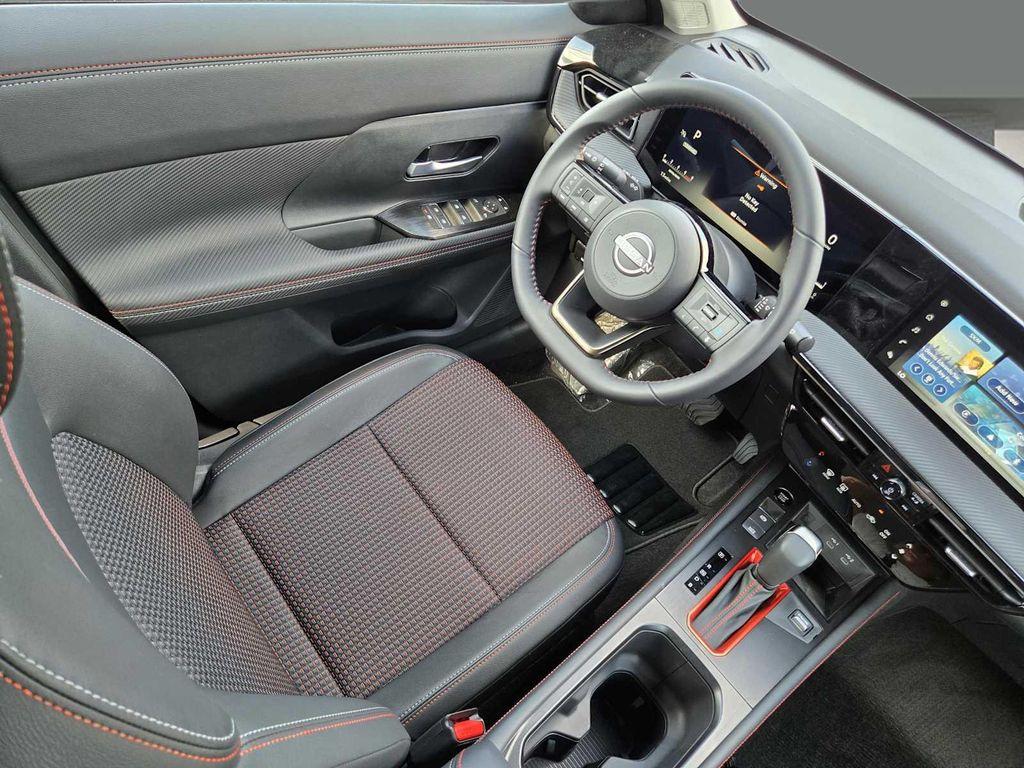 new 2025 Nissan Kicks car, priced at $27,824