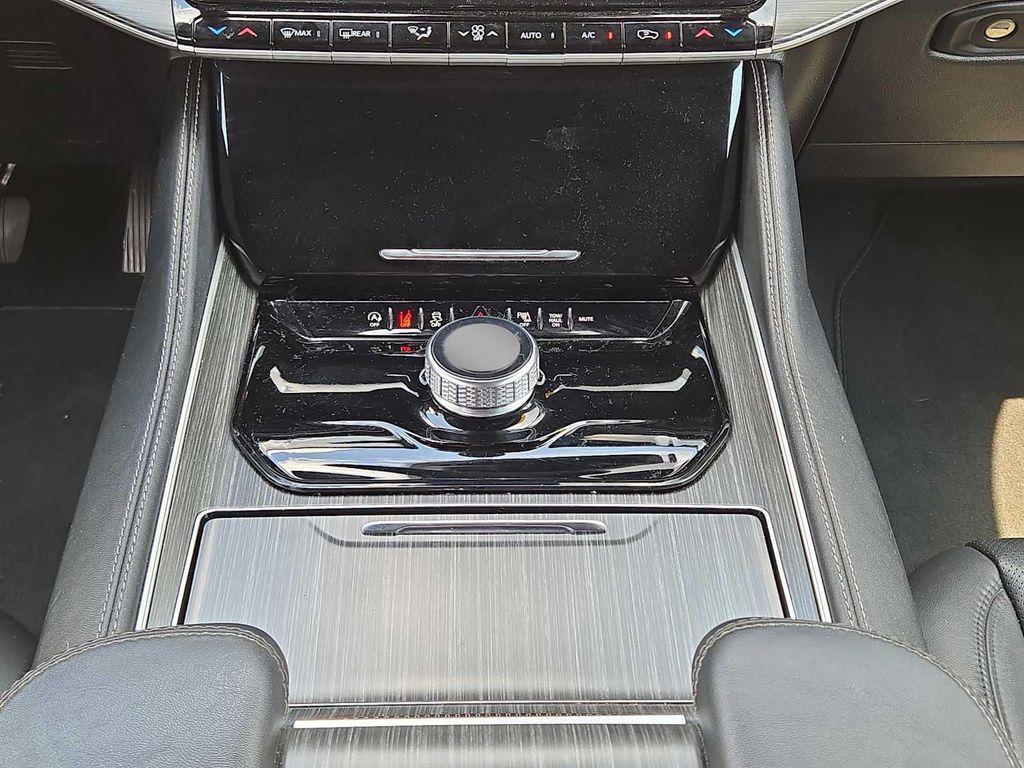 used 2024 Jeep Wagoneer L car, priced at $41,900