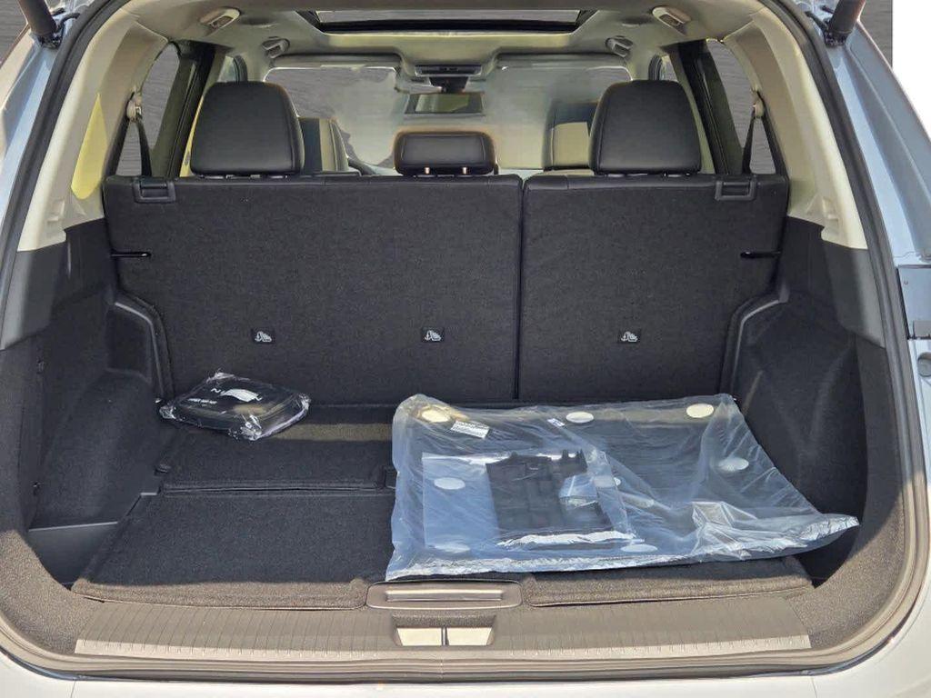 new 2025 Nissan Rogue car, priced at $43,777
