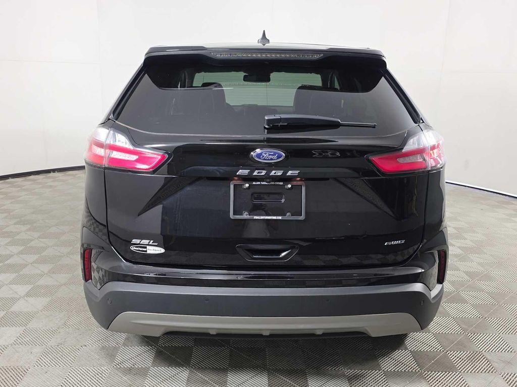used 2024 Ford Edge car, priced at $24,877