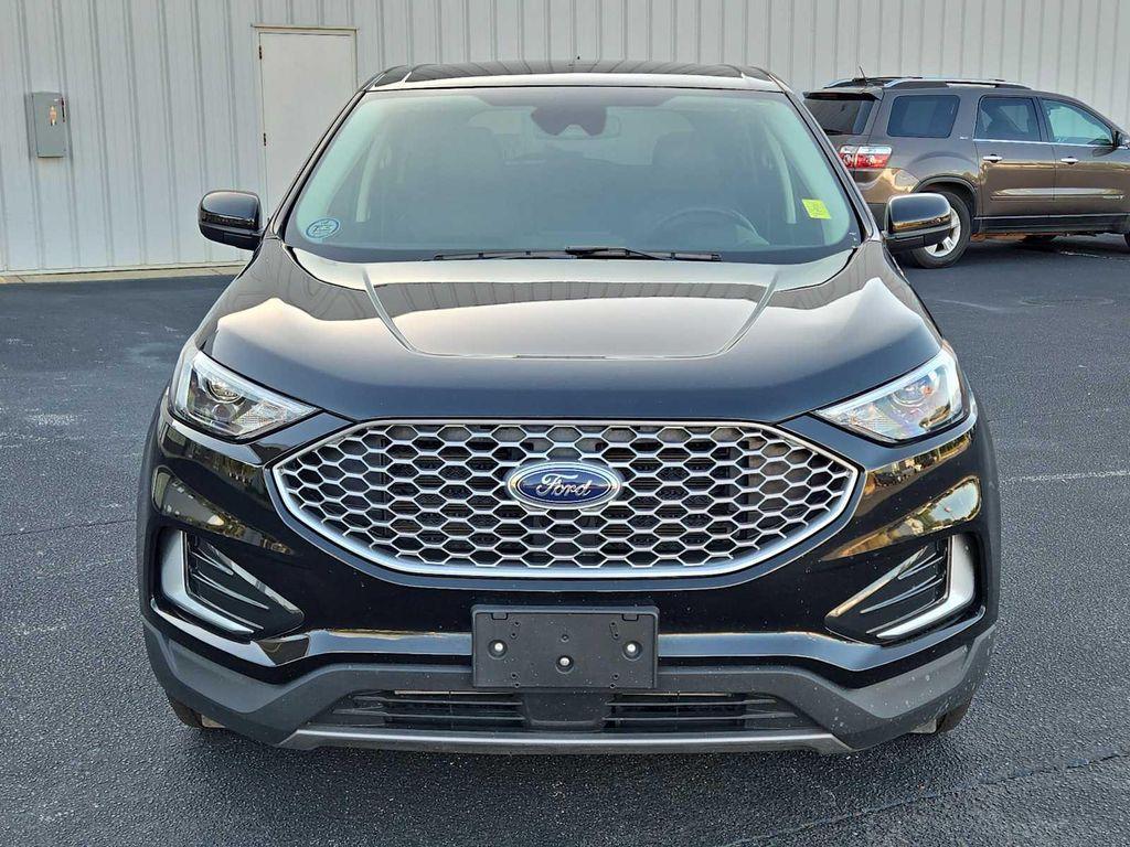 used 2024 Ford Edge car, priced at $24,877