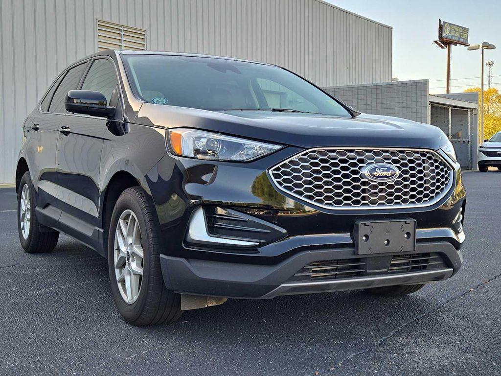used 2024 Ford Edge car, priced at $24,877