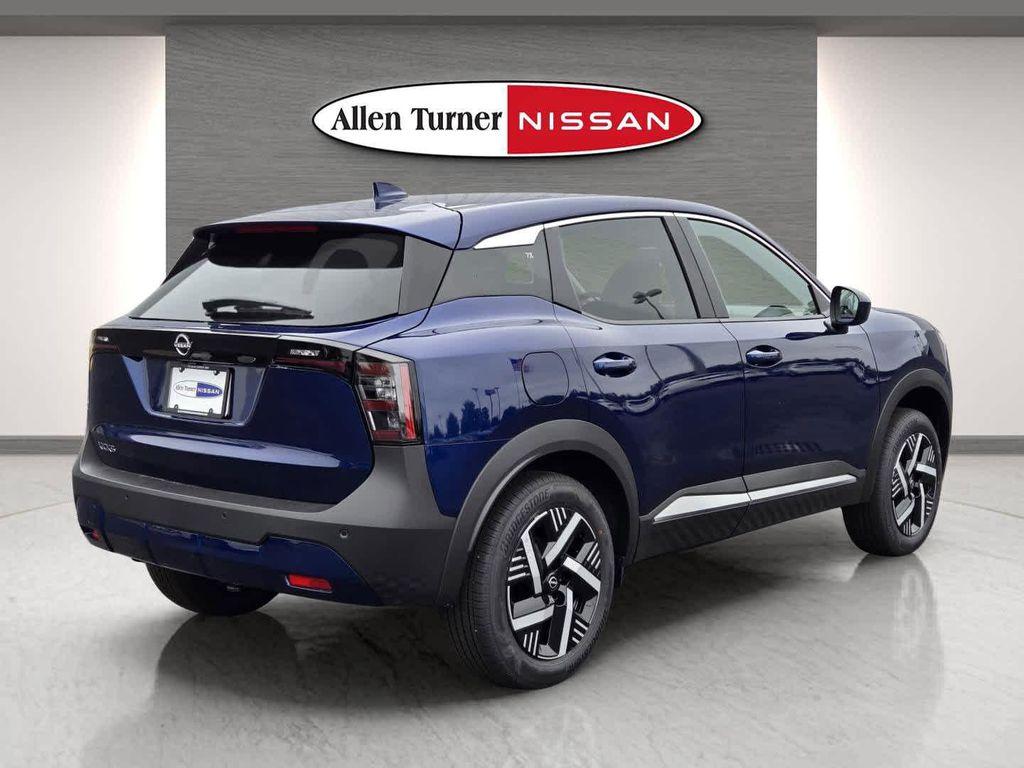 new 2025 Nissan Kicks car, priced at $24,308