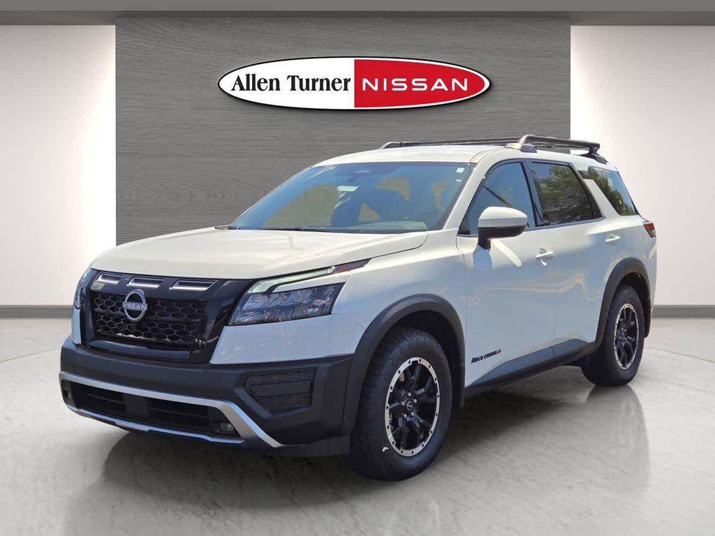 new 2025 Nissan Pathfinder car, priced at $43,363