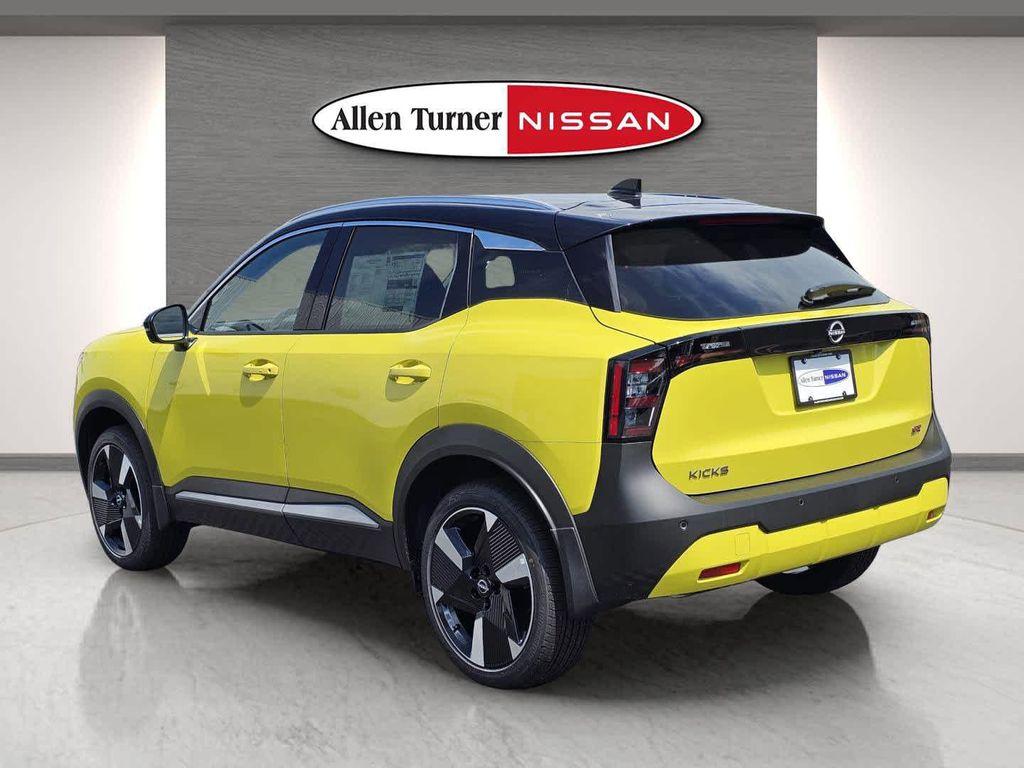 new 2025 Nissan Kicks car, priced at $28,025